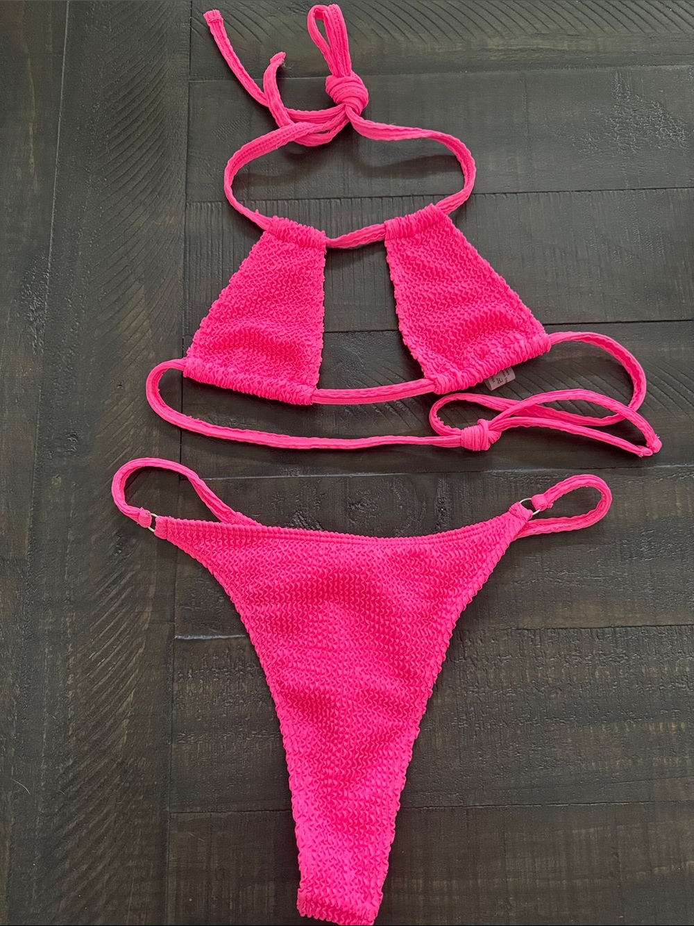 NWOT Textured Hot Pink Women's Thong Tie-Back Bikini Set